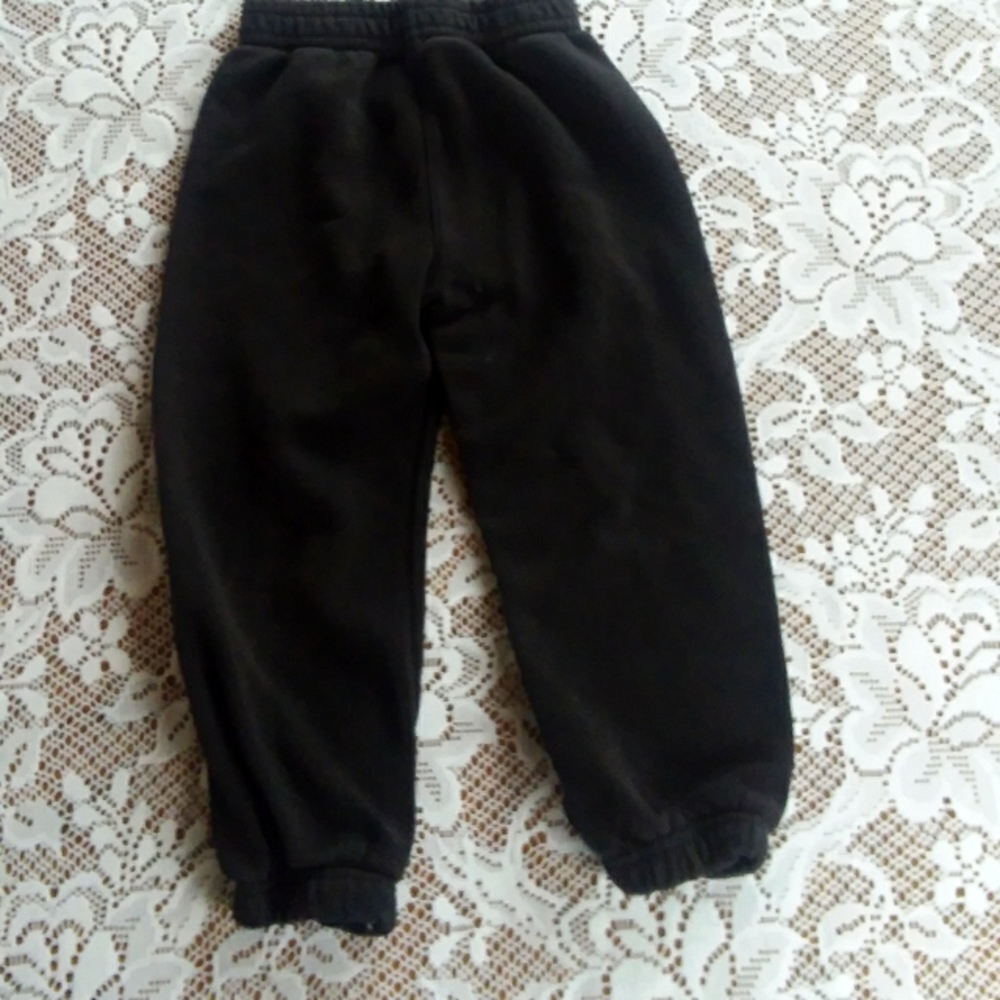 Black Sweatpants granimals